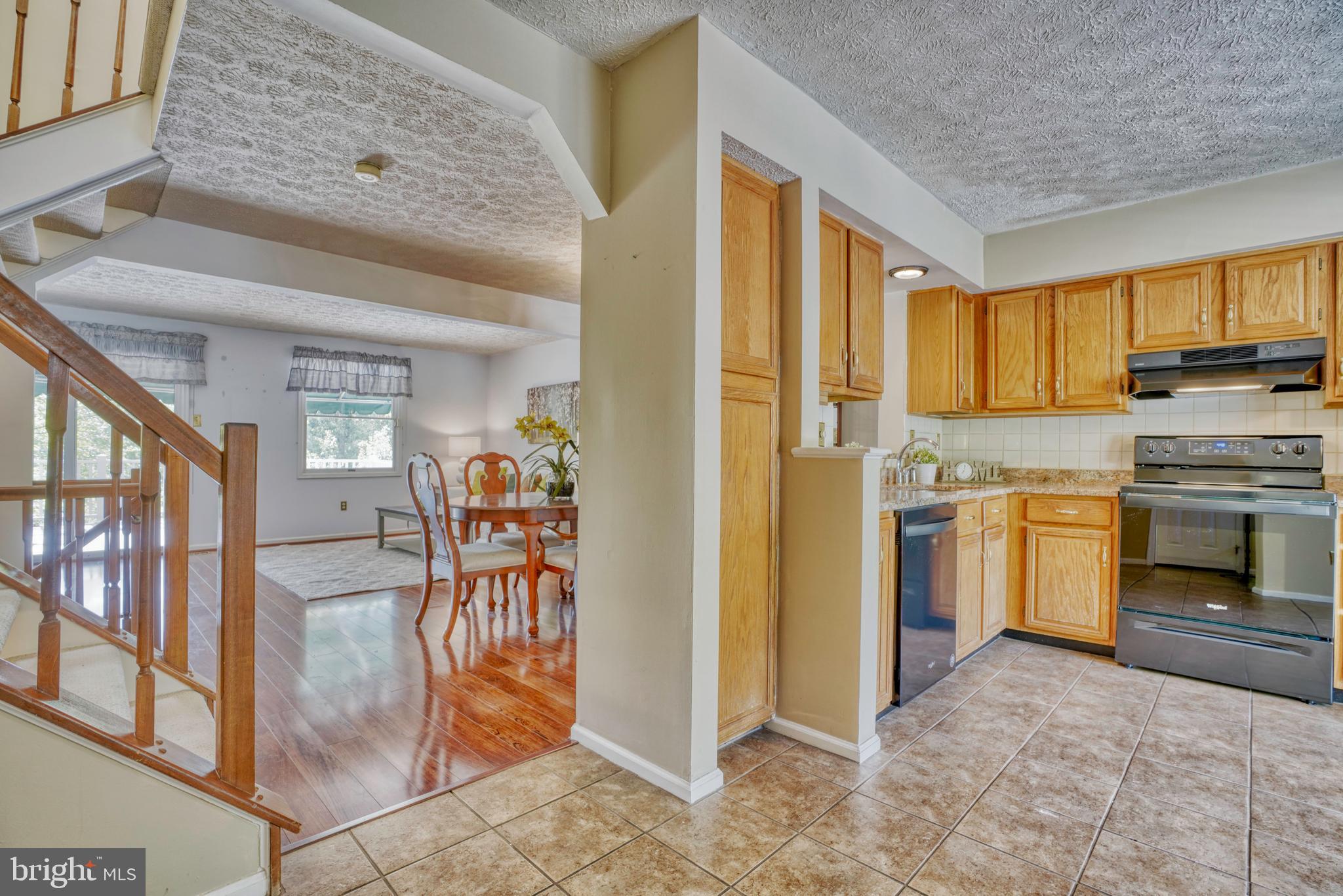 8738 Silver Hall Road Perry Hall, MD 21128 - Photo 7 of 34 Foyer View