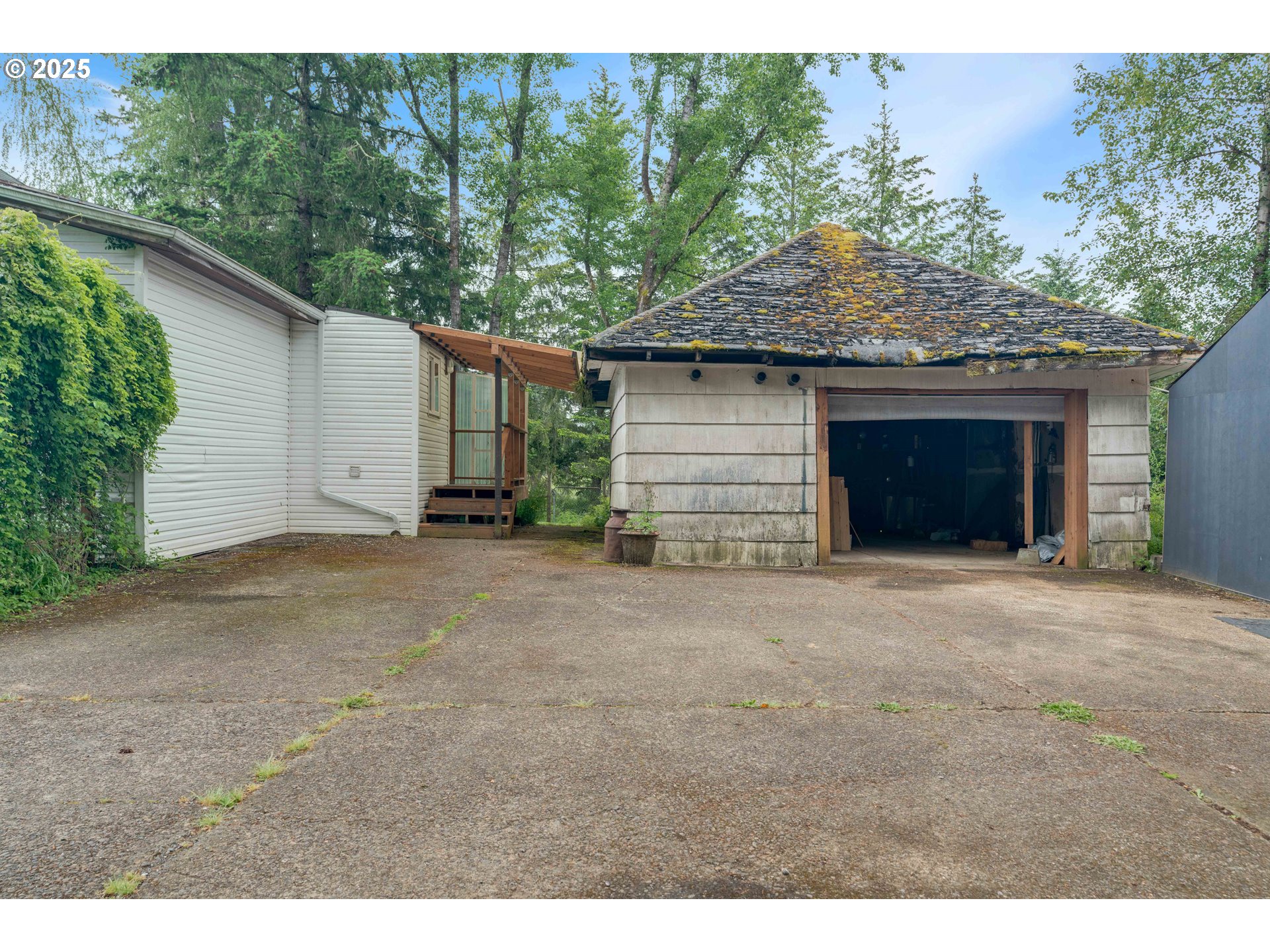 10303 Southeast Bull Run Road Sandy, OR 97055 - Photo 30 of 48 a house view with a outdoor space