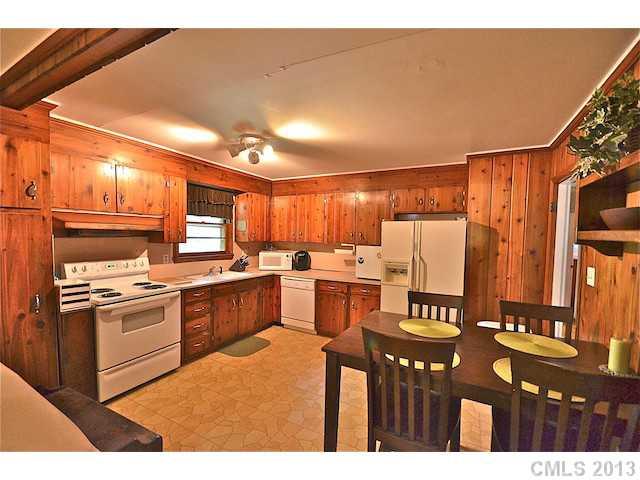 427 Scaleybark Road Charlotte, NC 28209 - Photo 3 of 14
