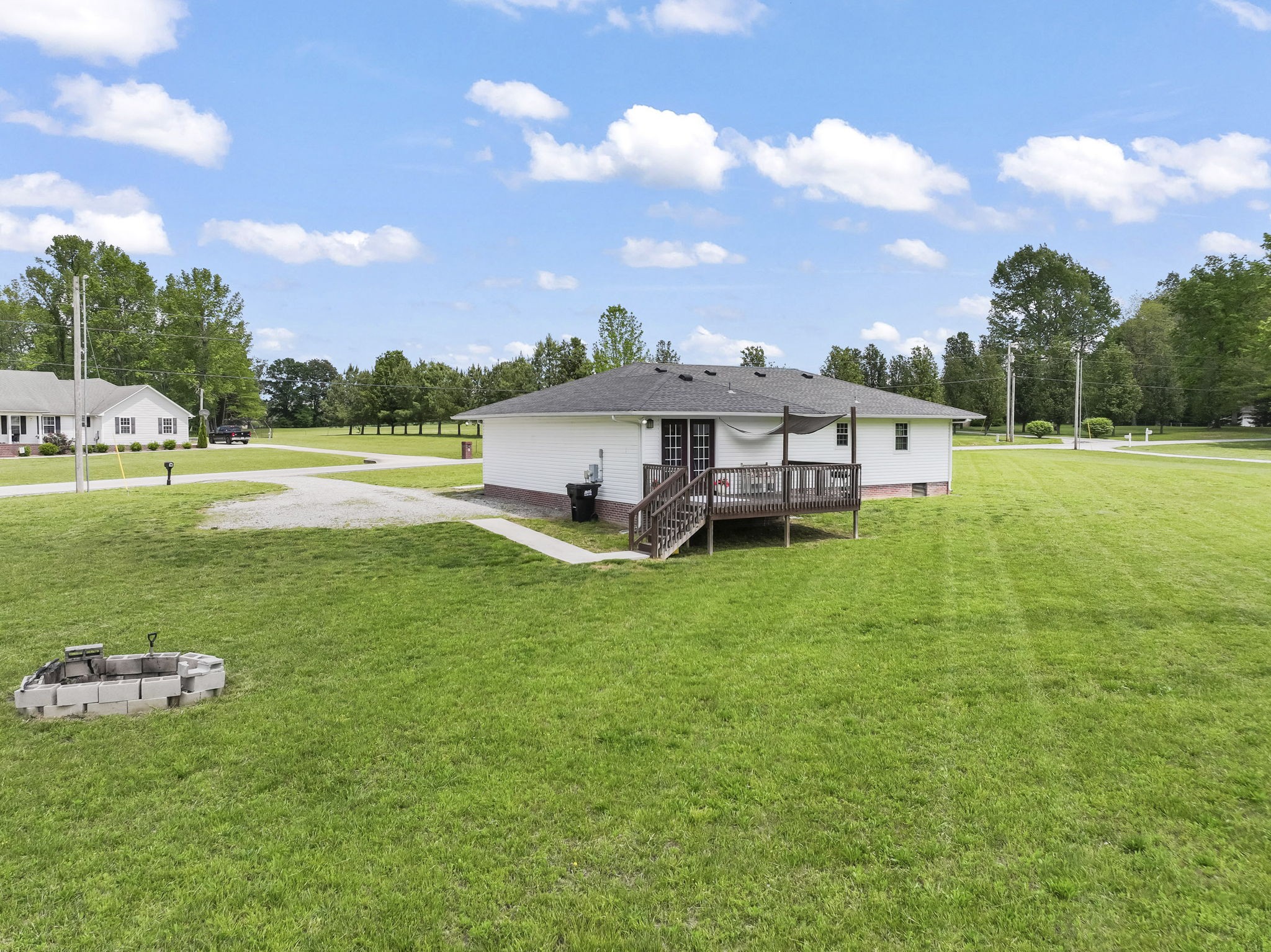 307 Spring Meadows Lane Morrison, TN 37357 - Photo 7 of 29