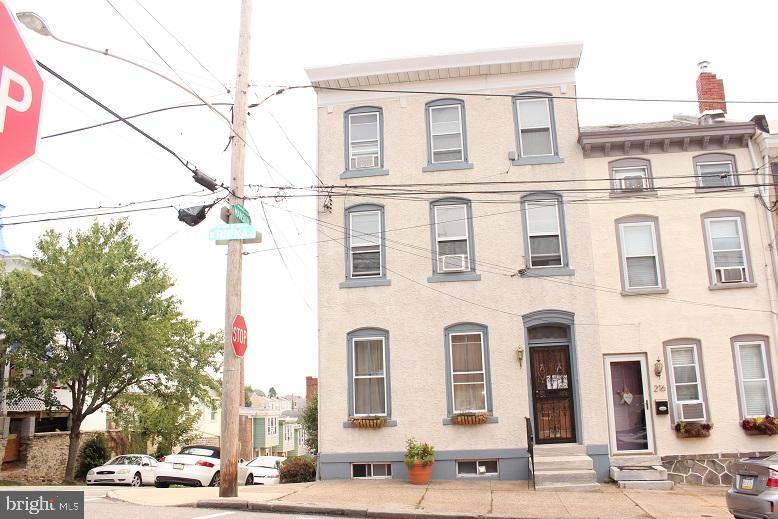 218 Ripka Street, Unit 1 Philadelphia, PA 19127 - Photo 1 of 14