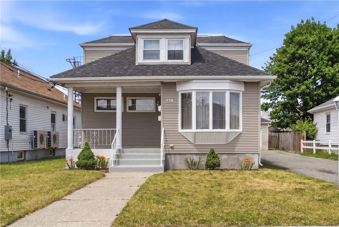116 Warwick Road Pawtucket, RI 02861 - Photo 1 of 42