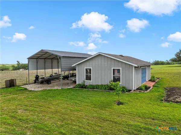 $625,000 | 12851 Reeds Lake Road, Rogers, TX 76569