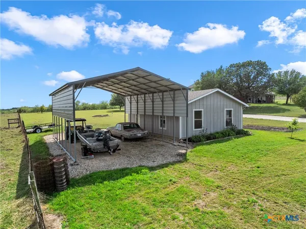 $625,000 | 12851 Reeds Lake Road, Rogers, TX 76569