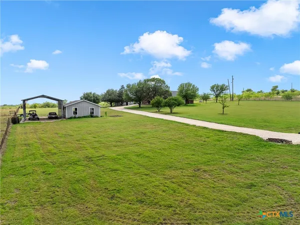 $625,000 | 12851 Reeds Lake Road, Rogers, TX 76569