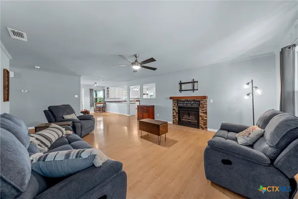 $625,000 | 12851 Reeds Lake Road, Rogers, TX 76569