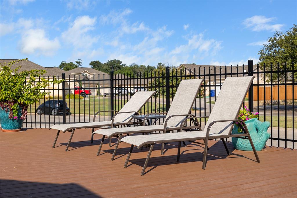 3002 Waterstone Way Brownwood, TX 76801 - Photo 34 of 35 a view of a chairs and table in the terrace