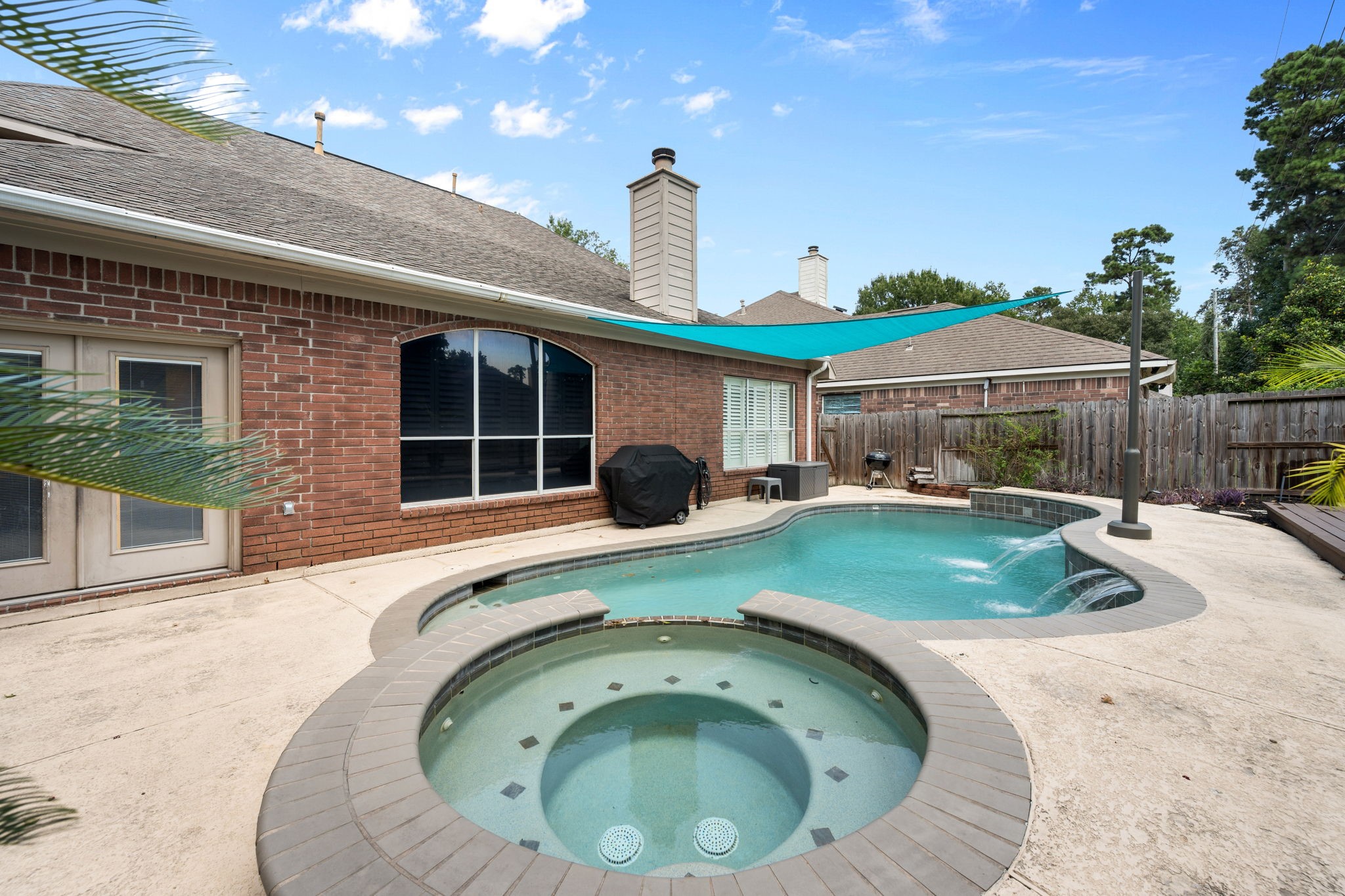 6020 Timber Oaks Ridge Humble, TX 77346 - Photo 3 of 27 Gallery Image 3