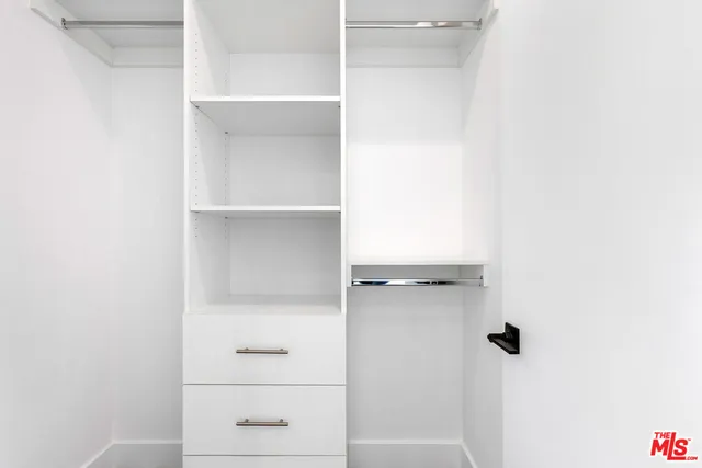 $4,500 | 1253 North Gower Street, Los Angeles, CA 90038