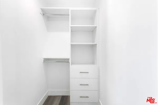 $3,995 | 1253 North Gower Street, Los Angeles, CA 90038