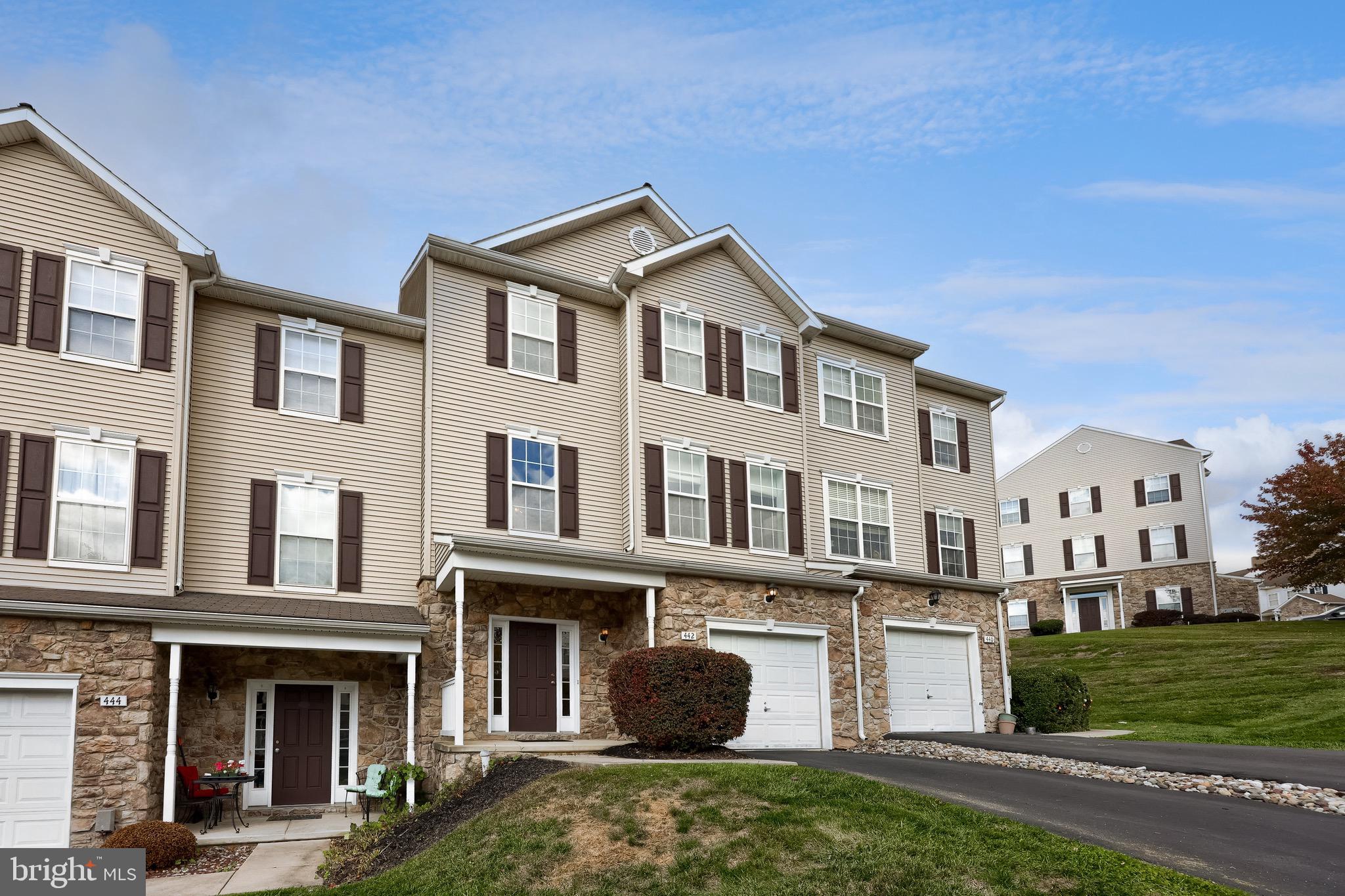 442 Marion Road, Unit 442 York, PA 17406 - Photo 11 of 46