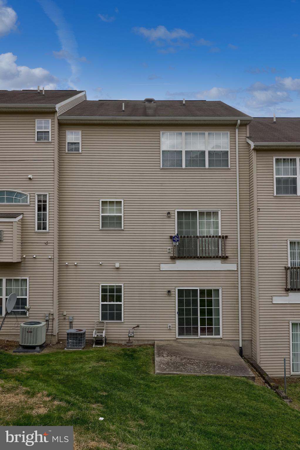 442 Marion Road, Unit 442 York, PA 17406 - Photo 15 of 46