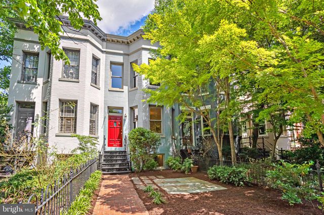 $1,275,000 | 302 South Carolina Avenue Southeast, Washington, DC 20003