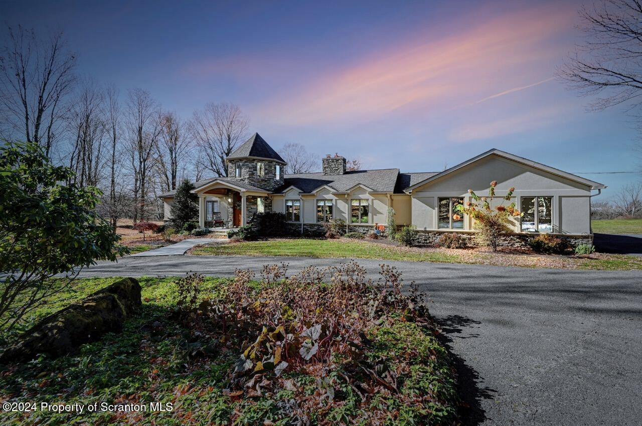 109 Overlook Road Clarks Summit, PA 18411 - Photo 4 of 101 Gallery Image 4