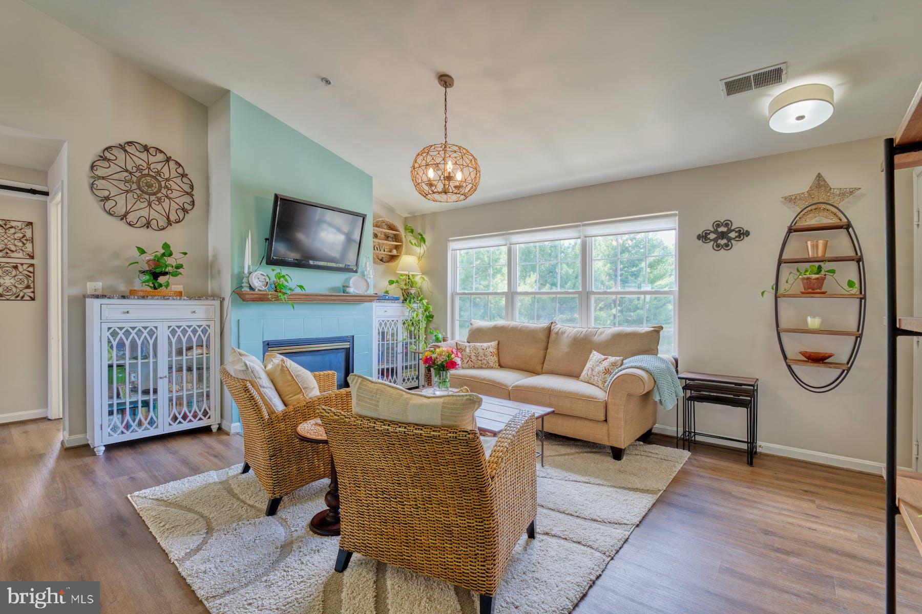 513 Constellation Square Southeast, Unit F Leesburg, VA 20175 - Photo 7 of 43