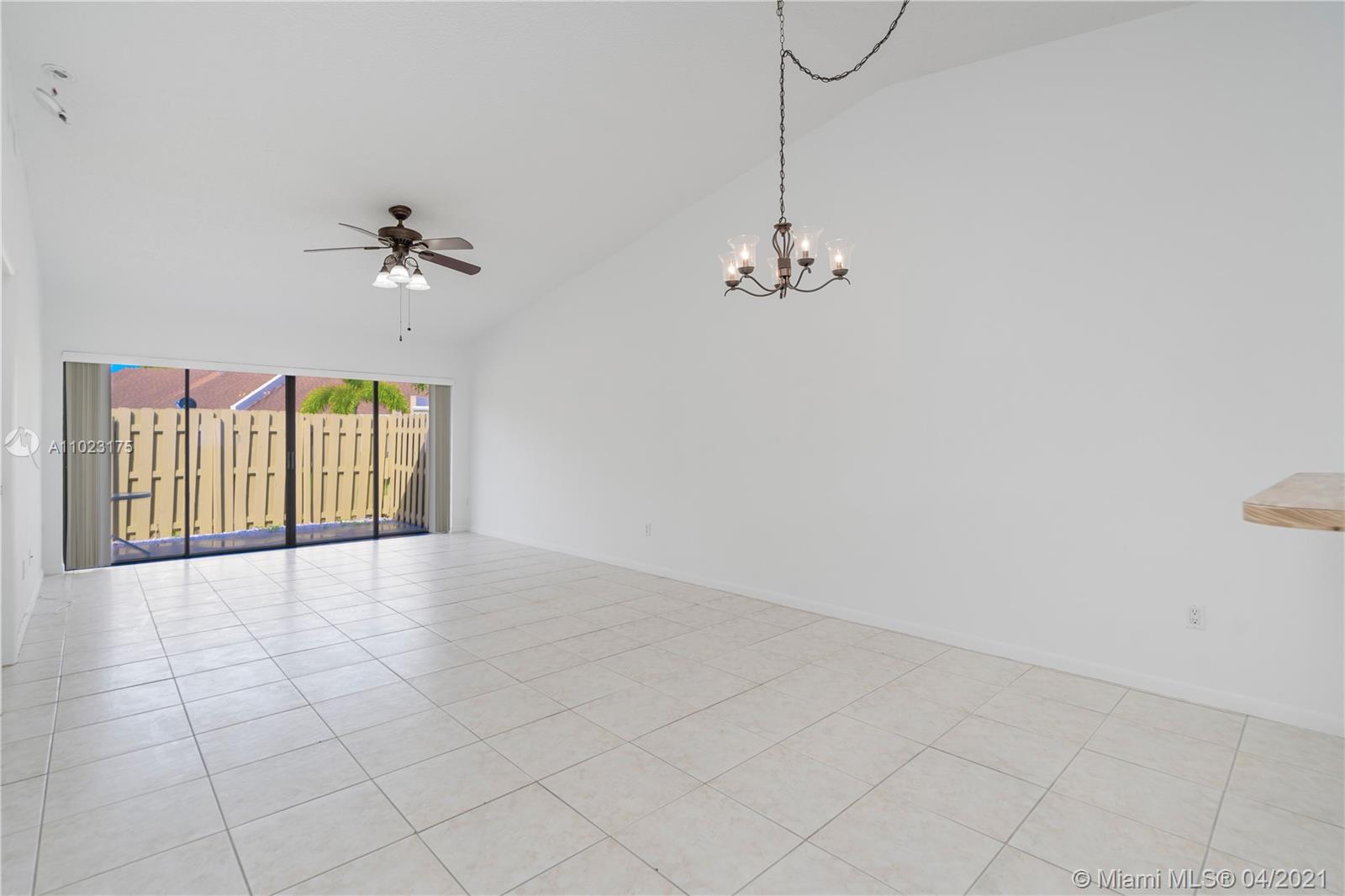 10240 Boca Bend West, Unit I4 Boca Raton, FL 33428 - Photo 19 of 38 Gallery Image 19