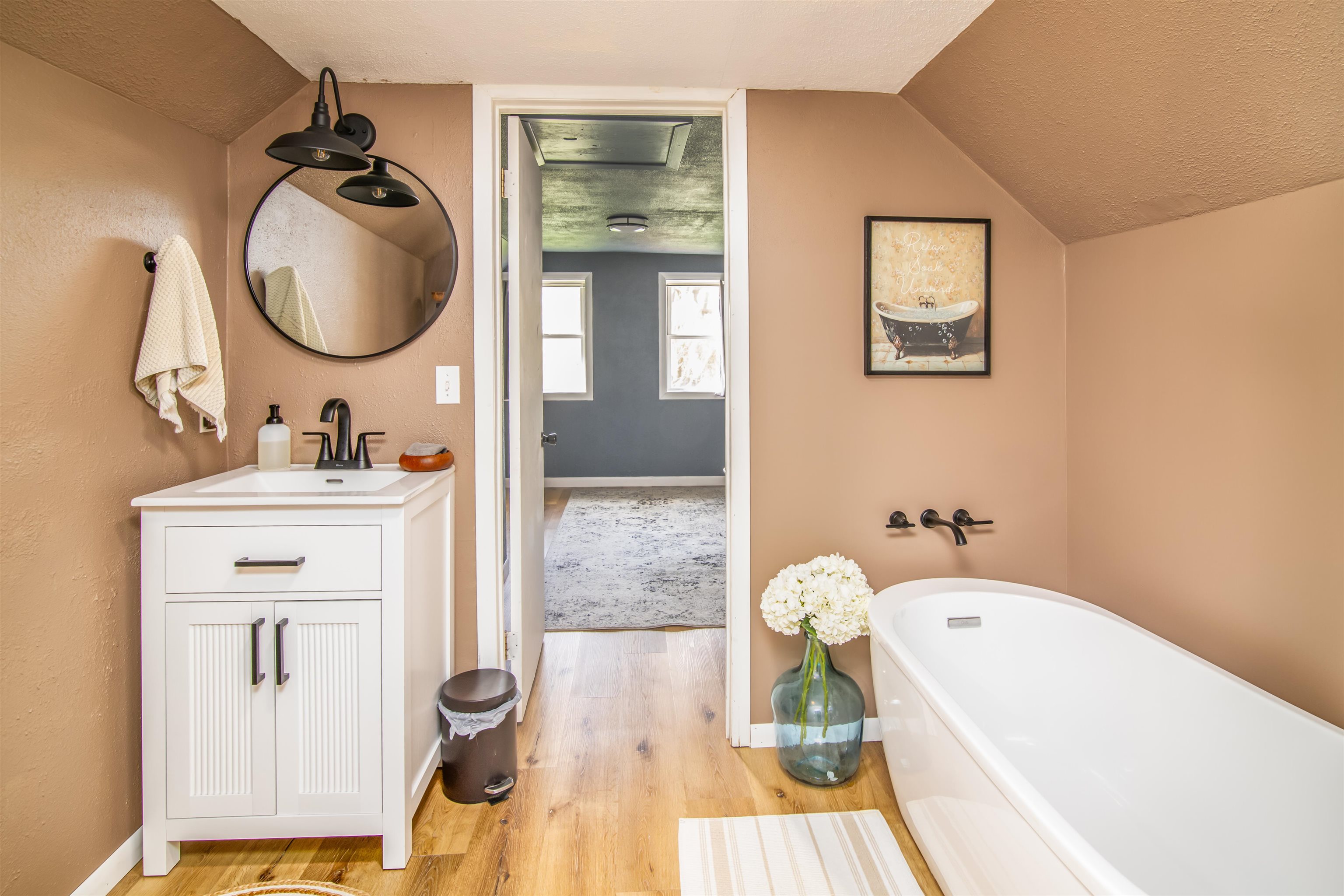 946 East Madison Street Waterloo, WI 53594 - Photo 19 of 34