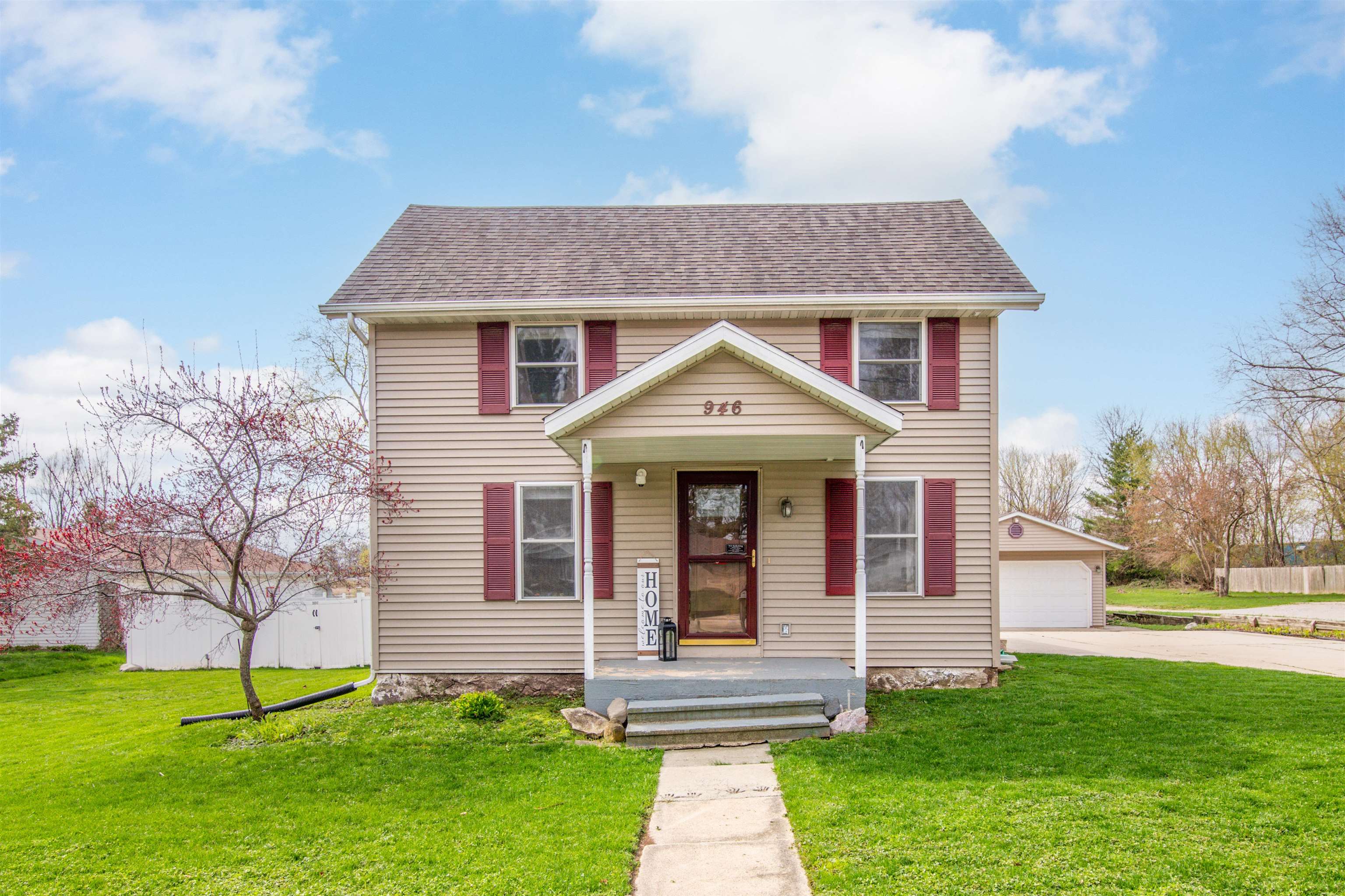946 East Madison Street Waterloo, WI 53594 - Photo 28 of 34