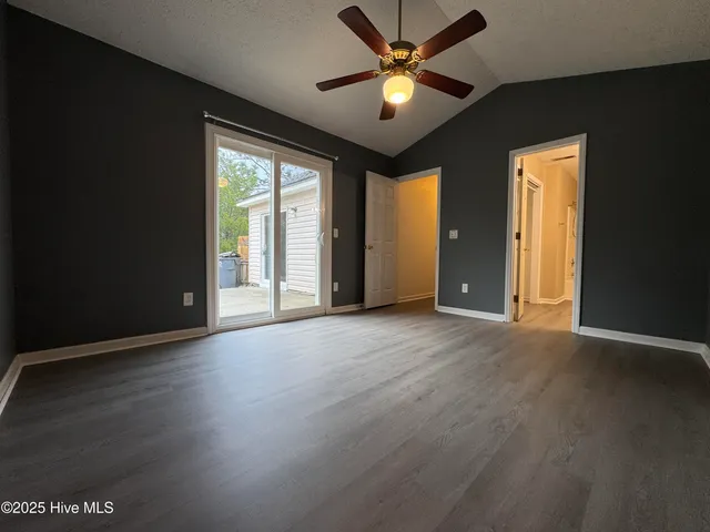 $1,700 | 322 Tangle Oaks Court Southeast, Leland, NC 28451