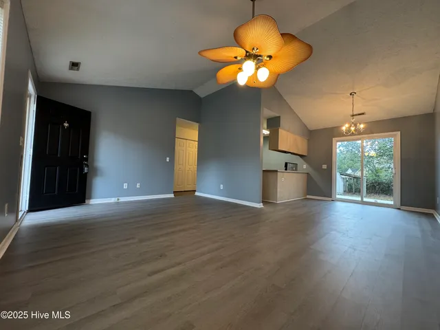 $1,700 | 322 Tangle Oaks Court Southeast, Leland, NC 28451