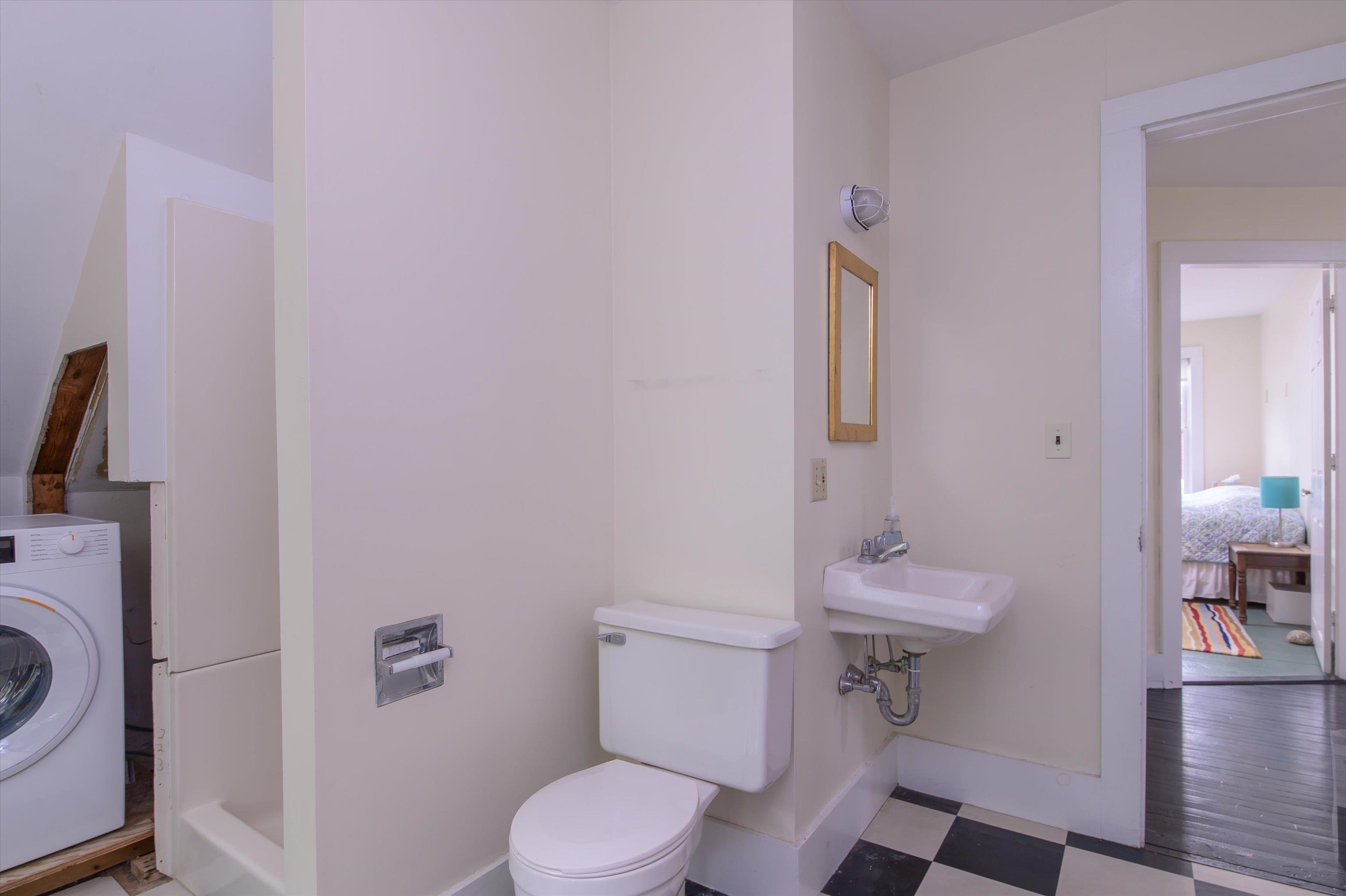7 Academy Avenue Rockingham, VT 05101 - Photo 31 of 42