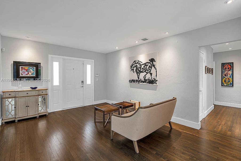 5850 Southwest 47th Street Miami, FL 33155 - Photo 16 of 26