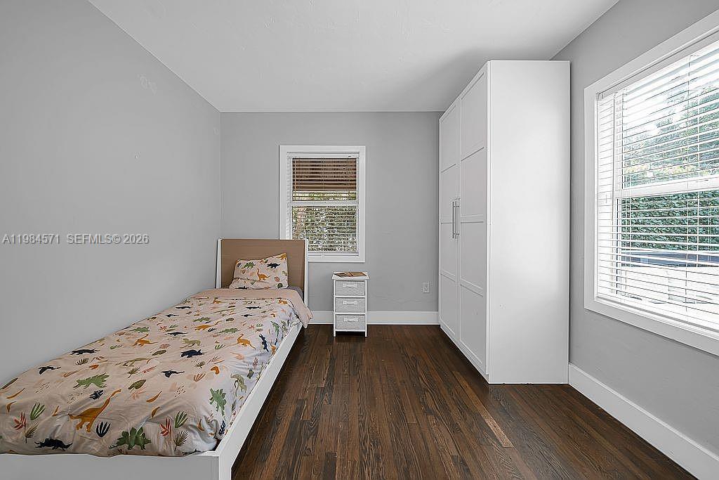 5850 Southwest 47th Street Miami, FL 33155 - Photo 17 of 26