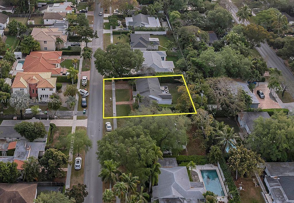 5850 Southwest 47th Street Miami, FL 33155 - Photo 25 of 26