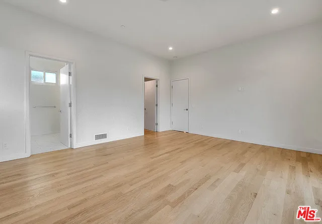 $6,000 | 2608 Corralitas Drive, Los Angeles, CA 90039