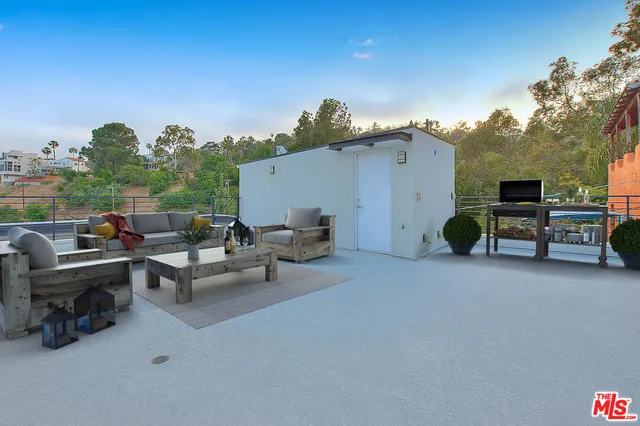 $6,000 | 2608 Corralitas Drive, Los Angeles, CA 90039