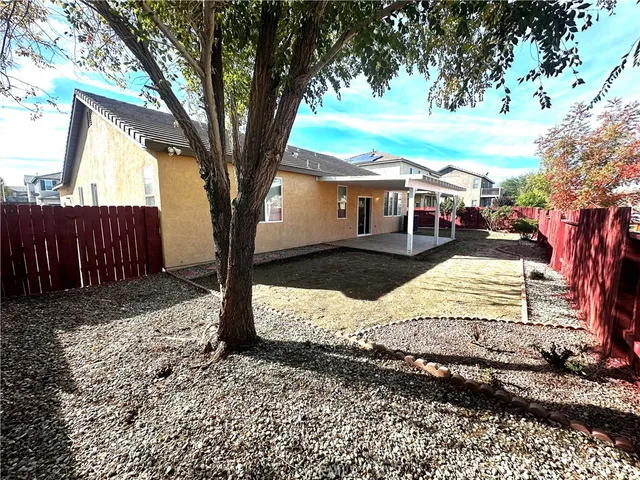 $446,000 | 13846 Hawk Court, Victorville, CA 92394
