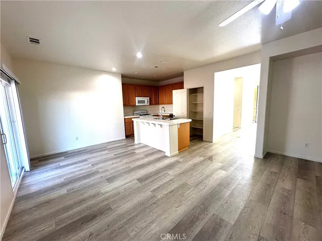 $446,000 | 13846 Hawk Court, Victorville, CA 92394