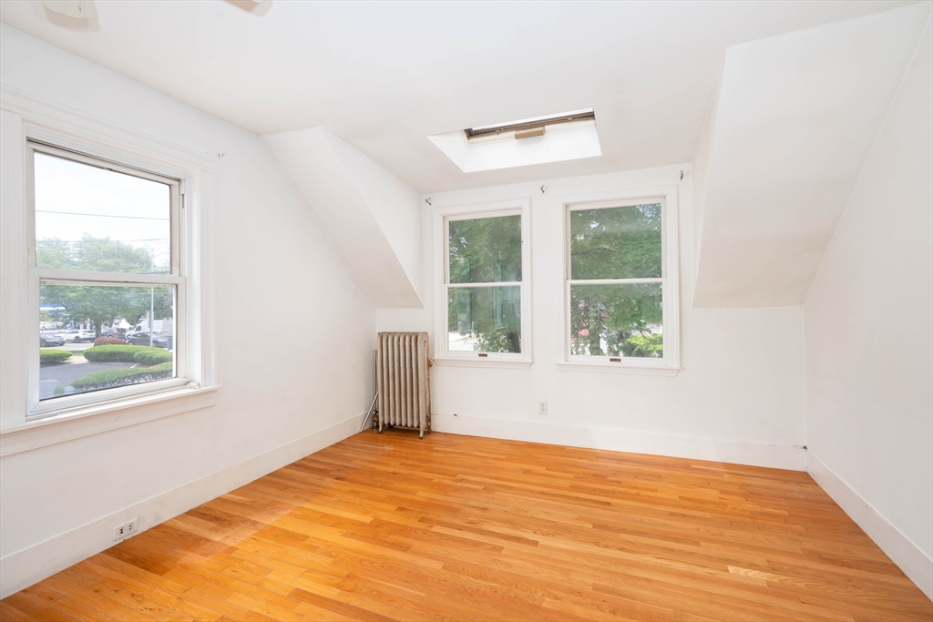 211 Copeland Street Quincy, MA 02169 - Photo 17 of 40