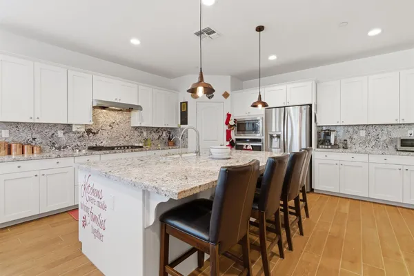 $850,000 | 18311 Tioga Drive, Lathrop, CA 95330