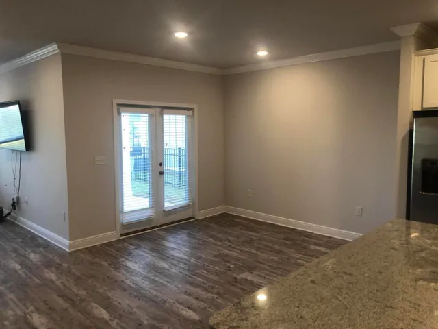 $2,450 | 158 Lightning Bug Lane, Freeport, FL 32439