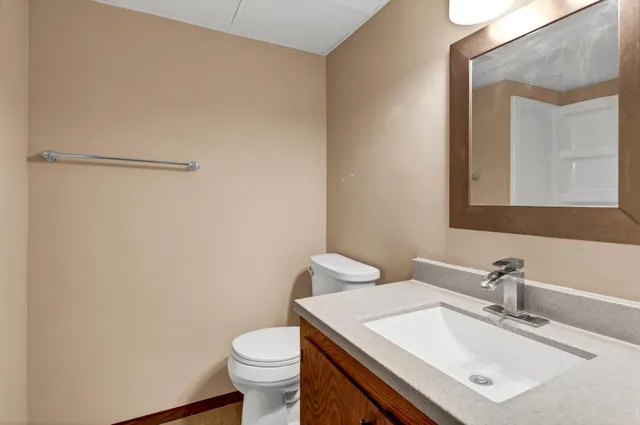 $299,500 | 905 Apple Lane, Lake City, MN 55041