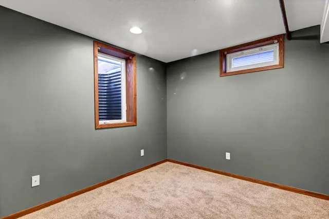 $299,500 | 905 Apple Lane, Lake City, MN 55041