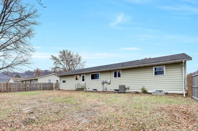 $299,500 | 905 Apple Lane, Lake City, MN 55041