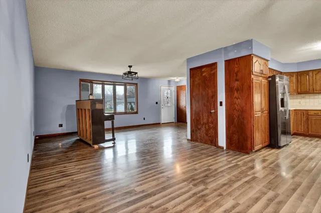 $299,500 | 905 Apple Lane, Lake City, MN 55041