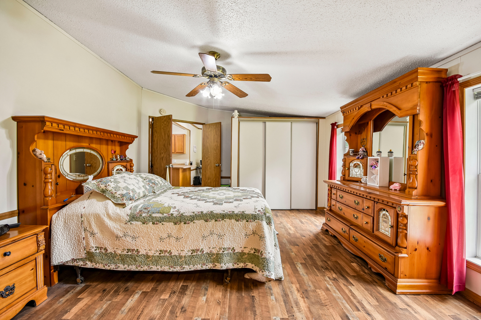 197 East Cermak Road Braidwood, IL 60408 - Photo 20 of 34