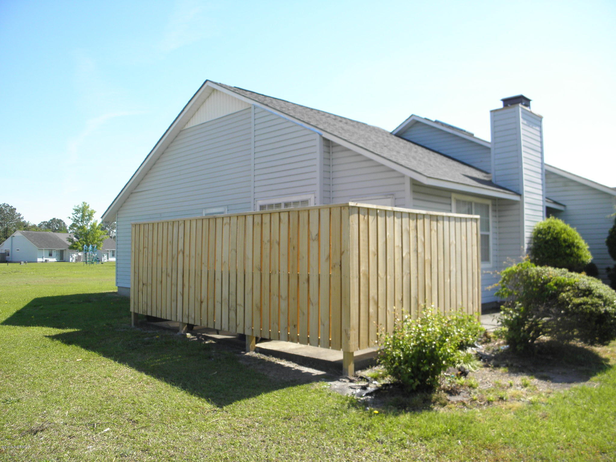 101 Witten Circle Havelock, NC 28532 - Photo 5 of 14 P1010054