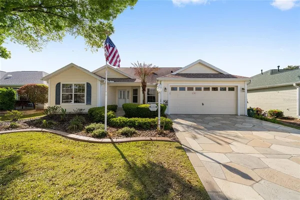 $440,000 | 1253 Greenville Way, The Villages, FL 32162