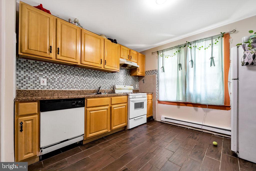 6144 Locust Street Philadelphia, PA 19139 - Photo 13 of 28