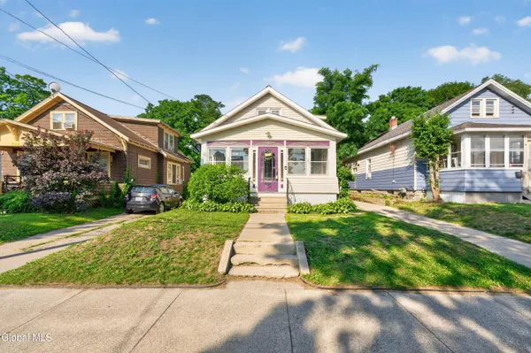 $229,900 | 714 Ontario Street, Schenectady, NY 12306
