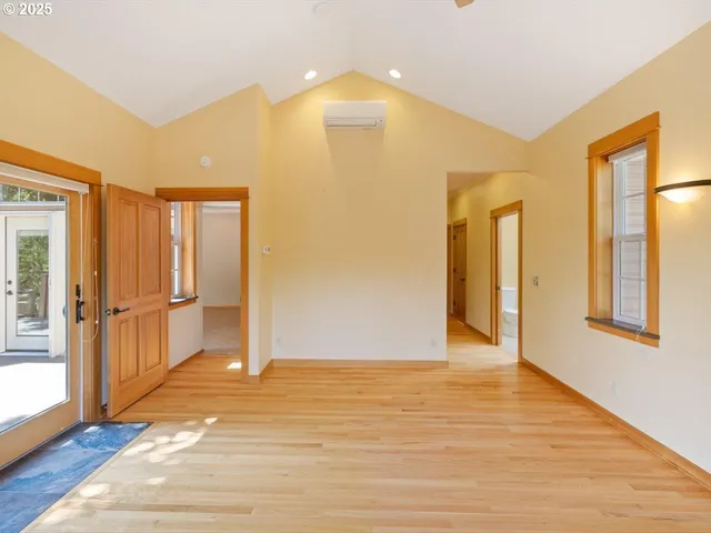 $1,750,000 | 3223 Northwest 60th Street, Corvallis, OR 97330