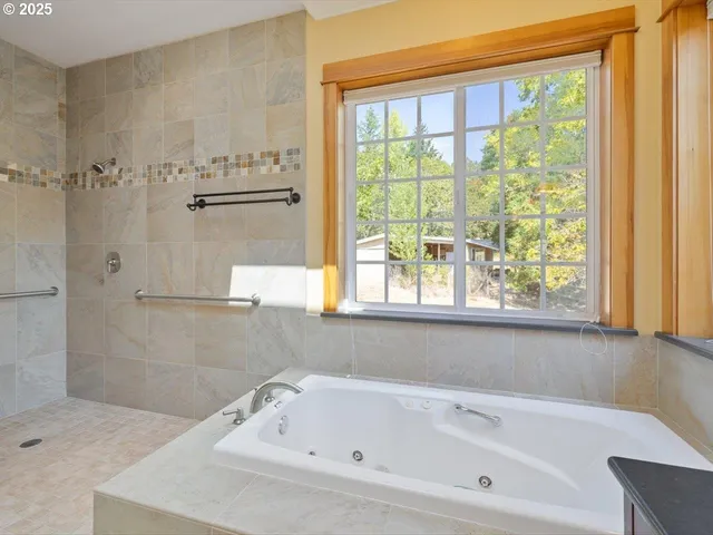 $1,750,000 | 3223 Northwest 60th Street, Corvallis, OR 97330