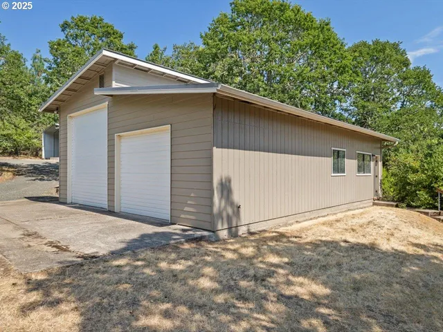 $1,750,000 | 3223 Northwest 60th Street, Corvallis, OR 97330