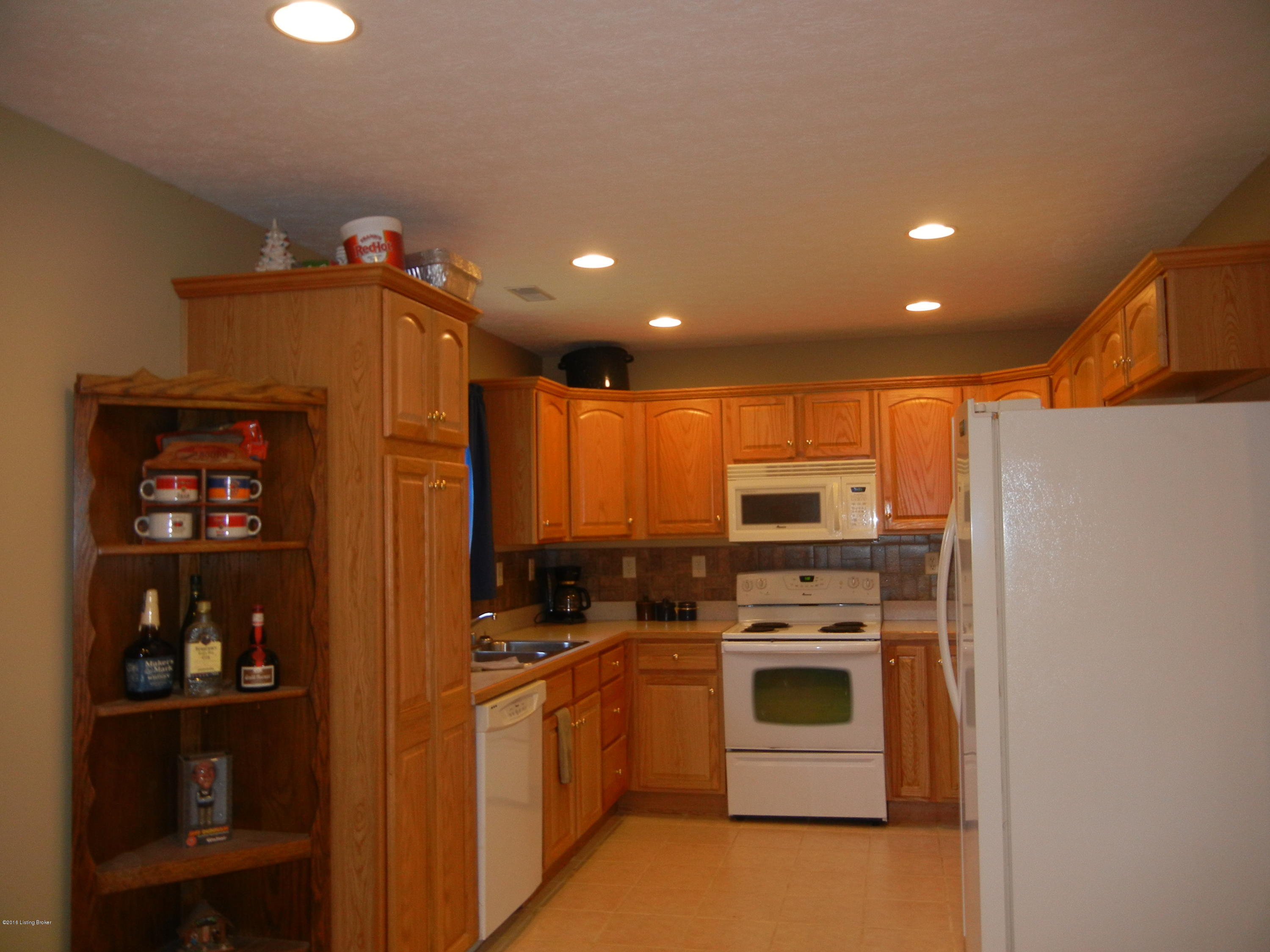 8109 Welsh Road Pewee Valley, KY 40056 - Photo 11 of 28 DSCN2559
