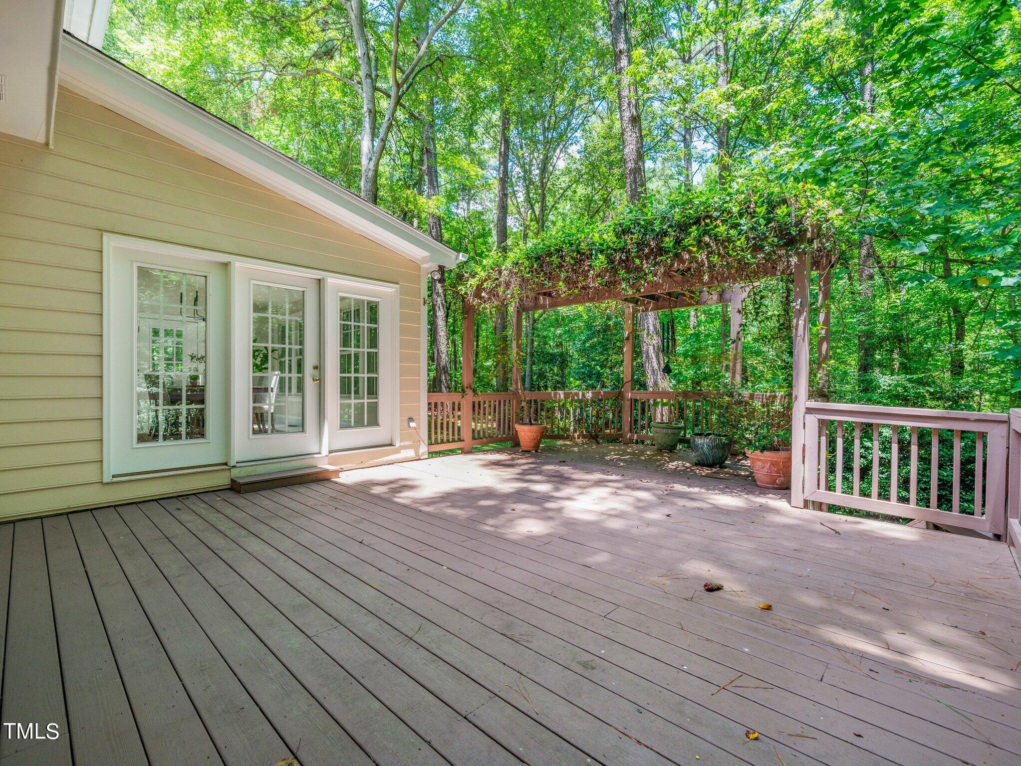 2900 Kenwick Court Raleigh, NC 27613 - Photo 29 of 34