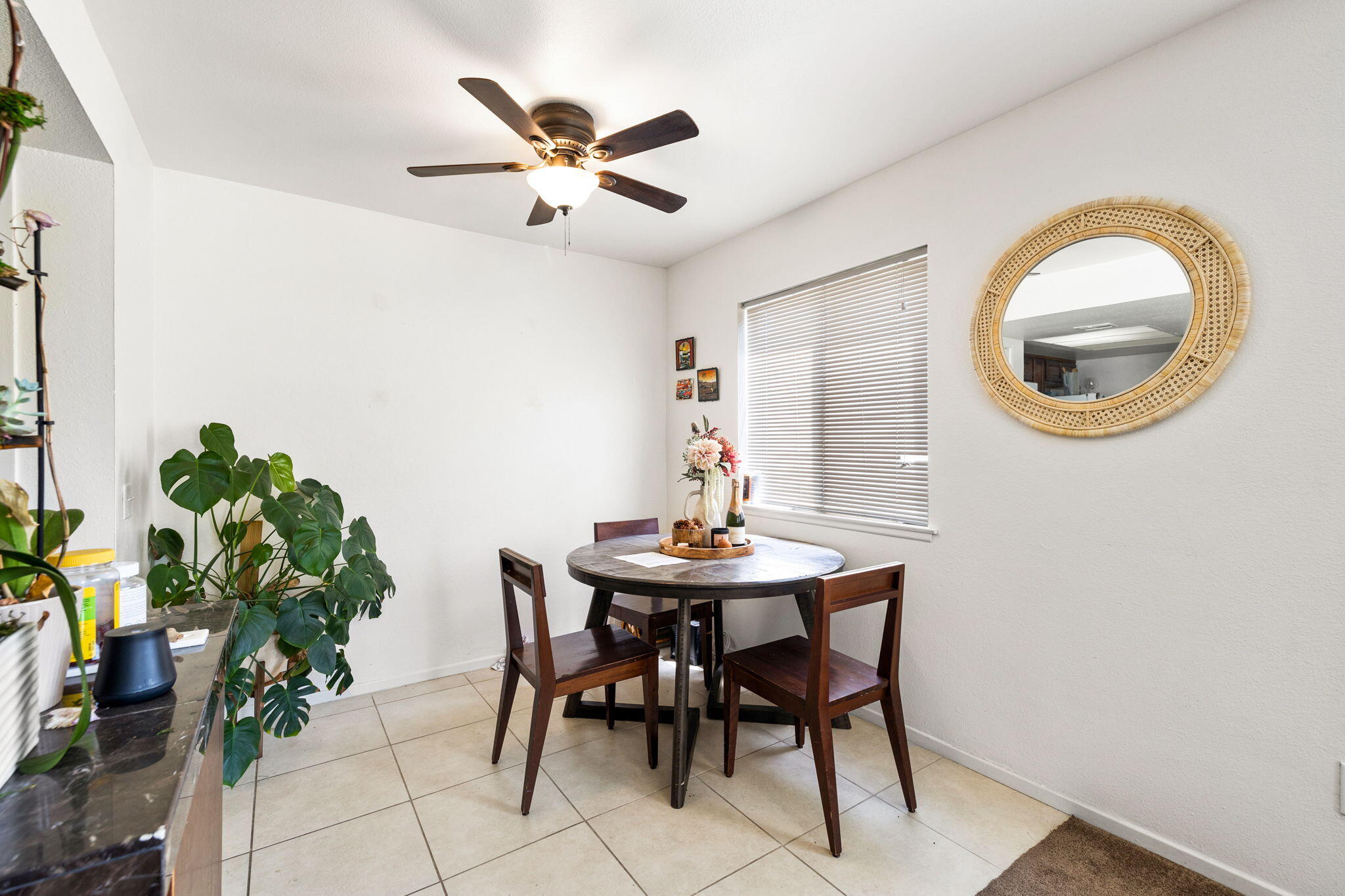 72632 Raven Road, Unit 2 Palm Desert, CA 92260 - Photo 8 of 30 a view of a dining room with furniture